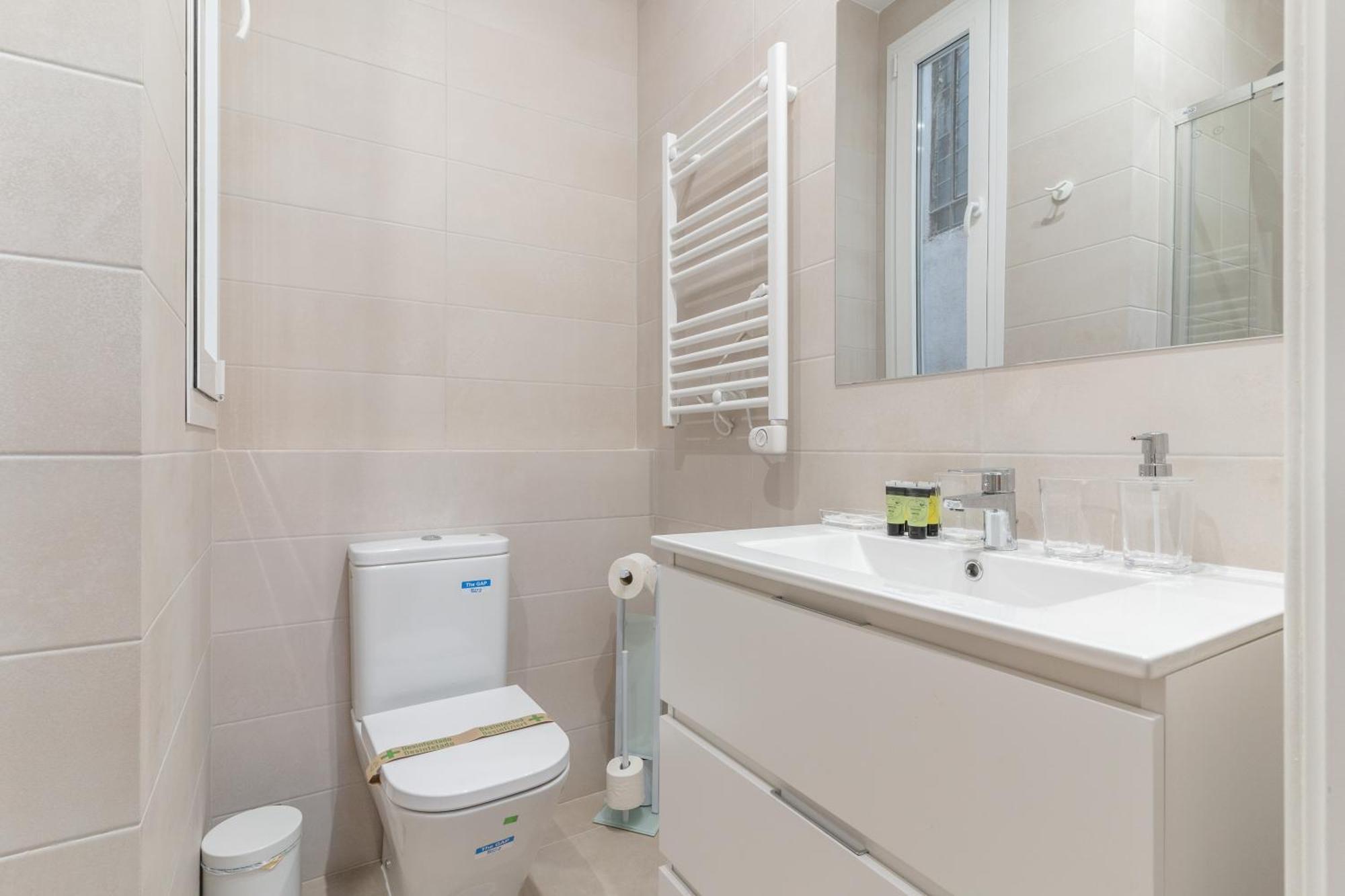 Spacious Central-3Bedrooms 3Bathrooms-Sol Madrid Exterior photo